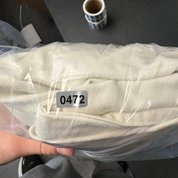 Vintage Levis Pants Womens Size 27 White Canvas High Waist Comfort Relaxed - Picture 10 of 10